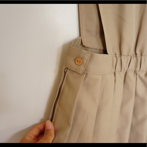 Sold - Picture 3 of 5